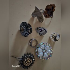 Elegant Silver and Pearl Ring Set